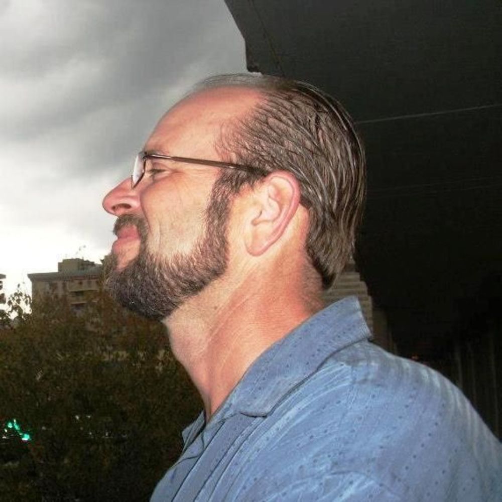 Meet your Posher, Mark